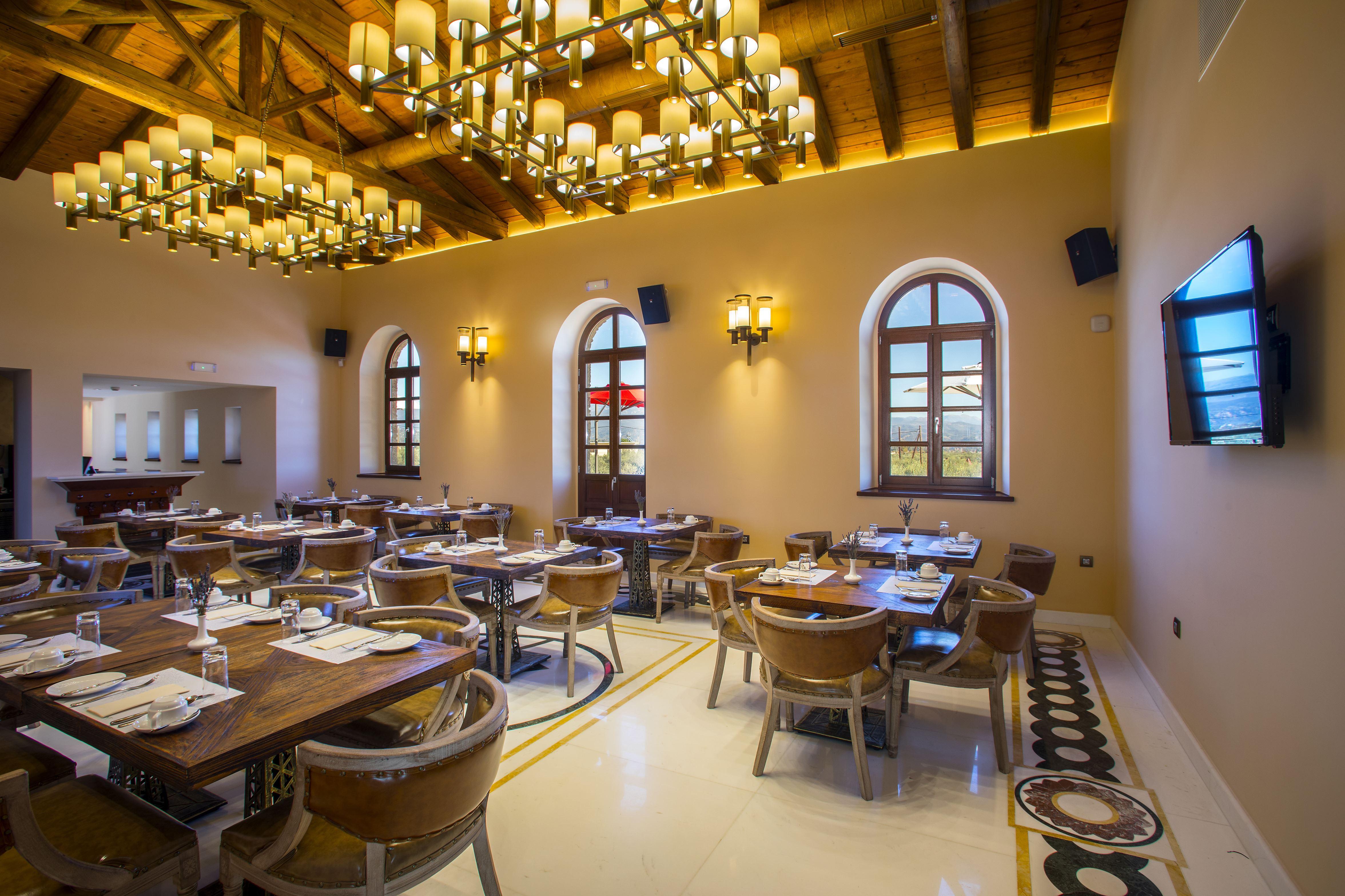 Mystras Grand Palace Resort & Spa Bagian luar foto