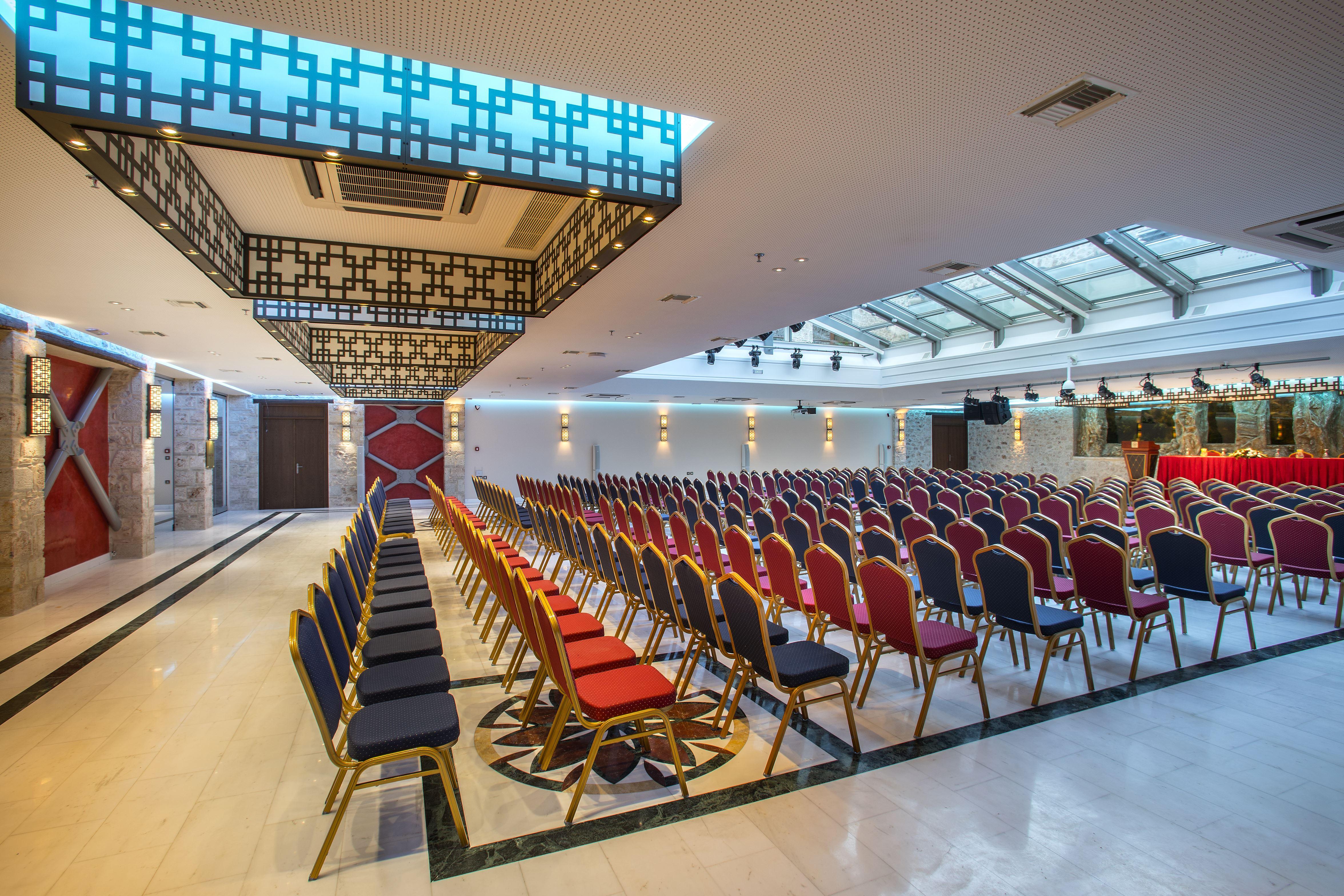 Mystras Grand Palace Resort & Spa Bagian luar foto