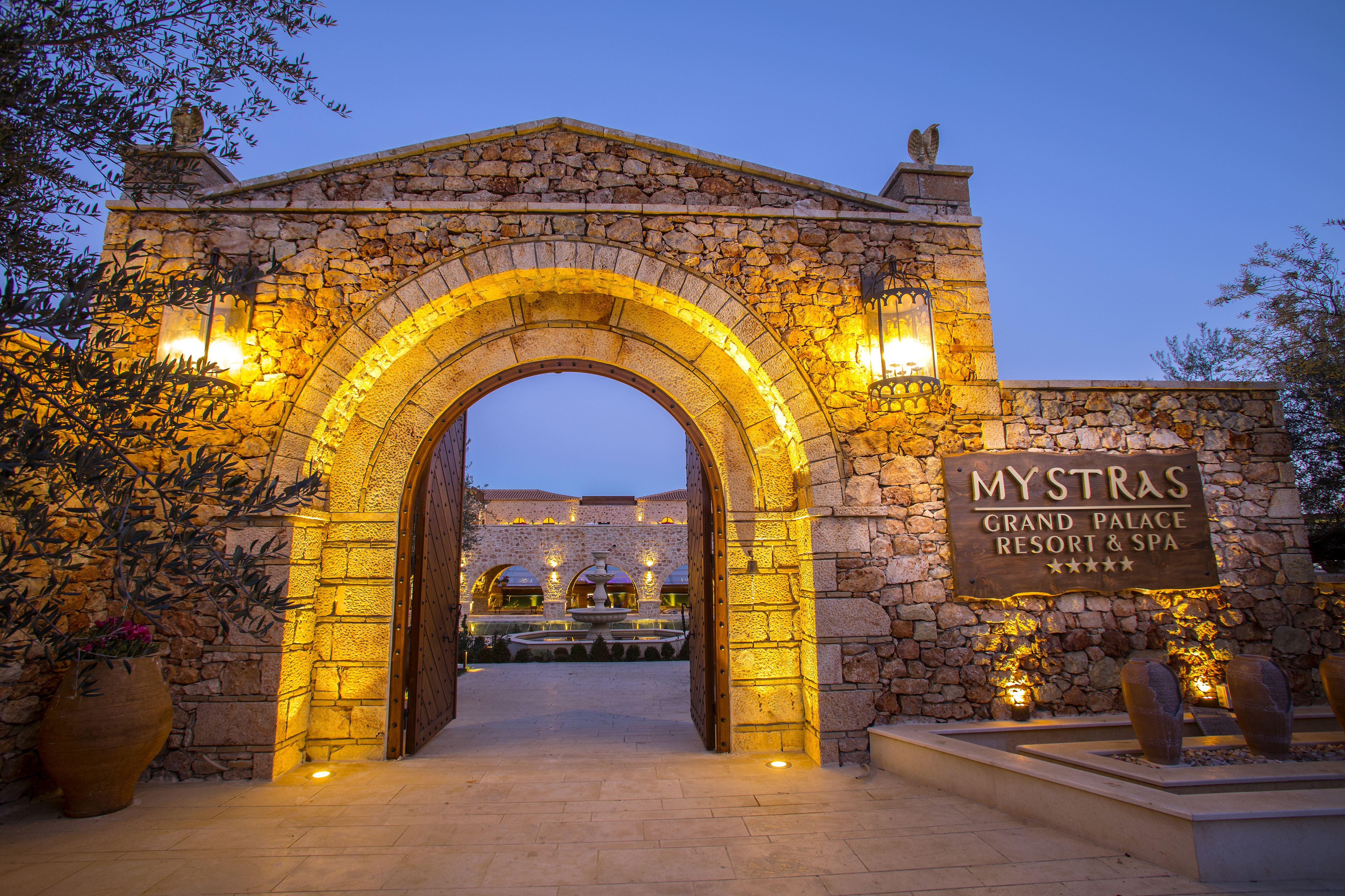Mystras Grand Palace Resort & Spa Bagian luar foto
