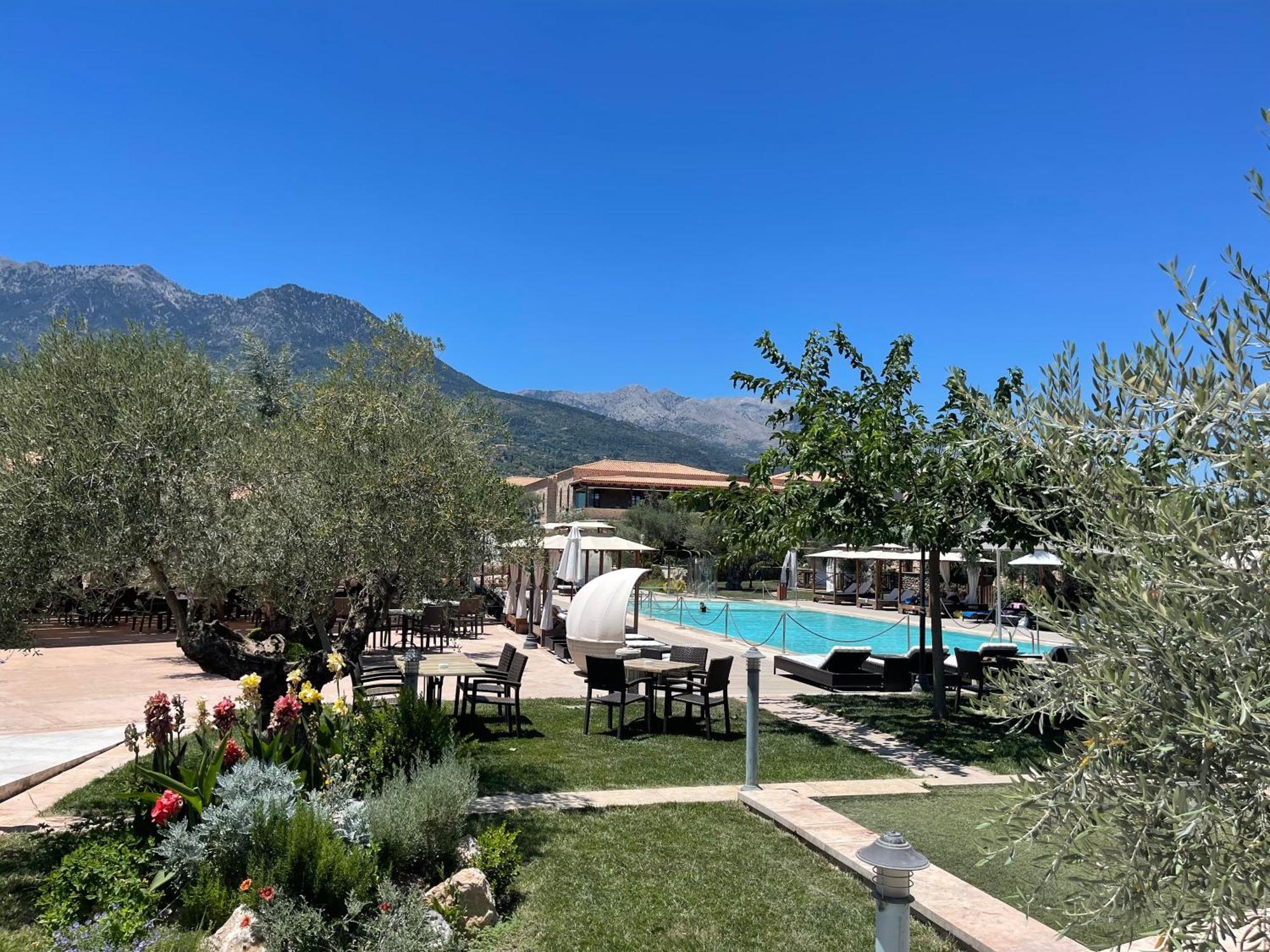 Mystras Grand Palace Resort & Spa Bagian luar foto